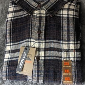 Long sleeve medium-weight flannel, brand new, burgundy and navy, size XXL